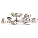 Railway interest silver plate including Great Western Railways Hotel twin handled sugar bowl,