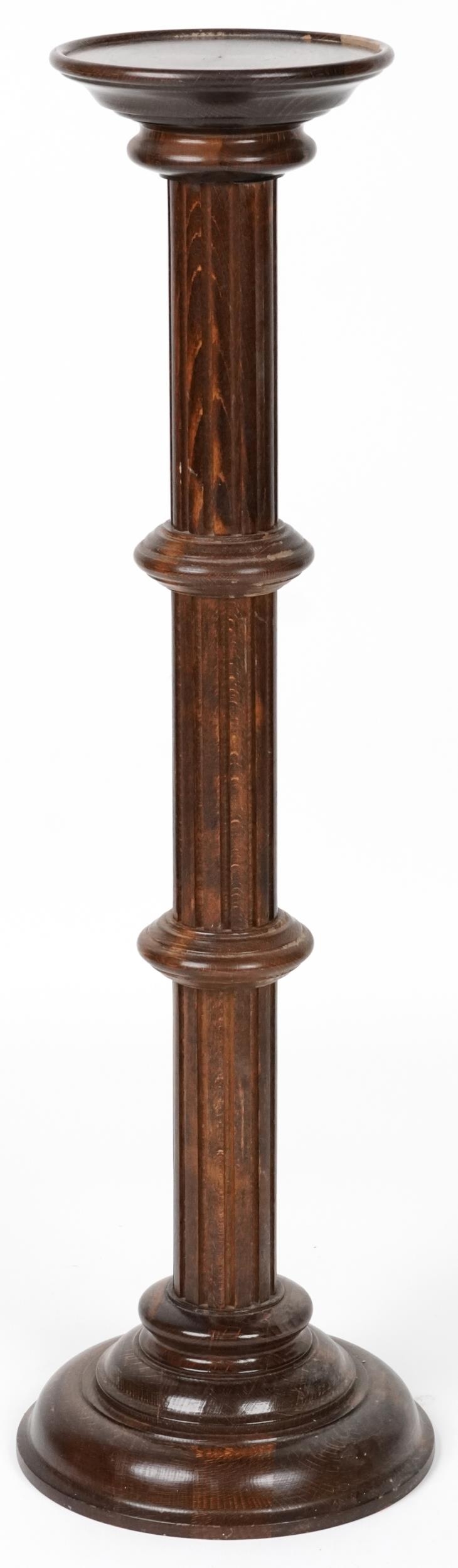 Carved oak torchere, 98cm high - Image 3 of 3