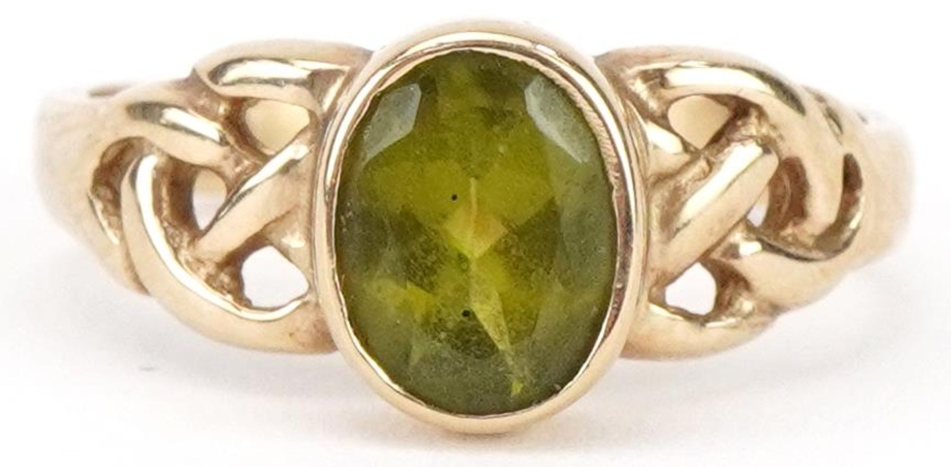 Celtic style 9ct gold green amethyst solitaire ring, size N, 3.0g