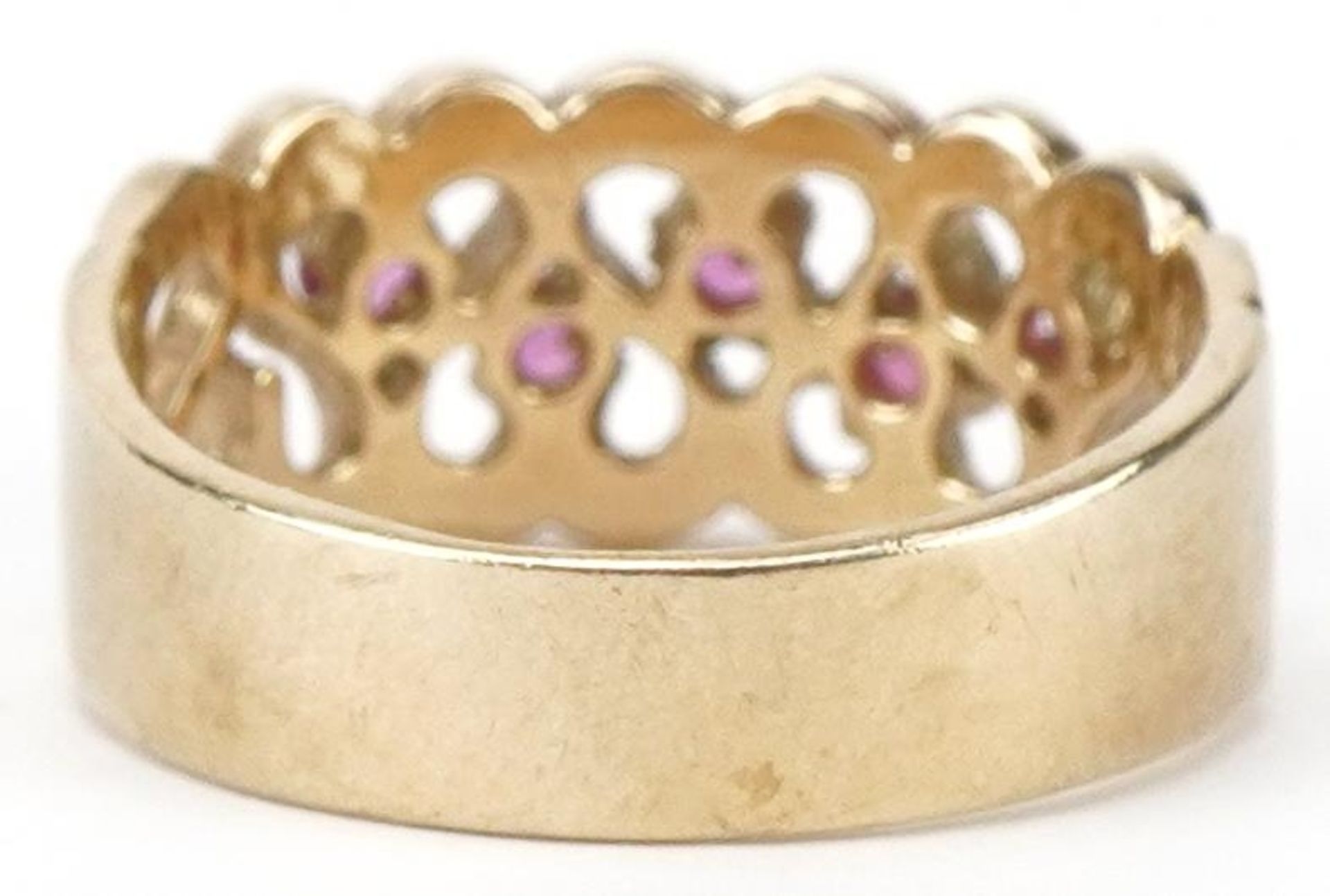 9ct gold pink spinel five stone openwork ring, size O, 4.4g - Bild 2 aus 4