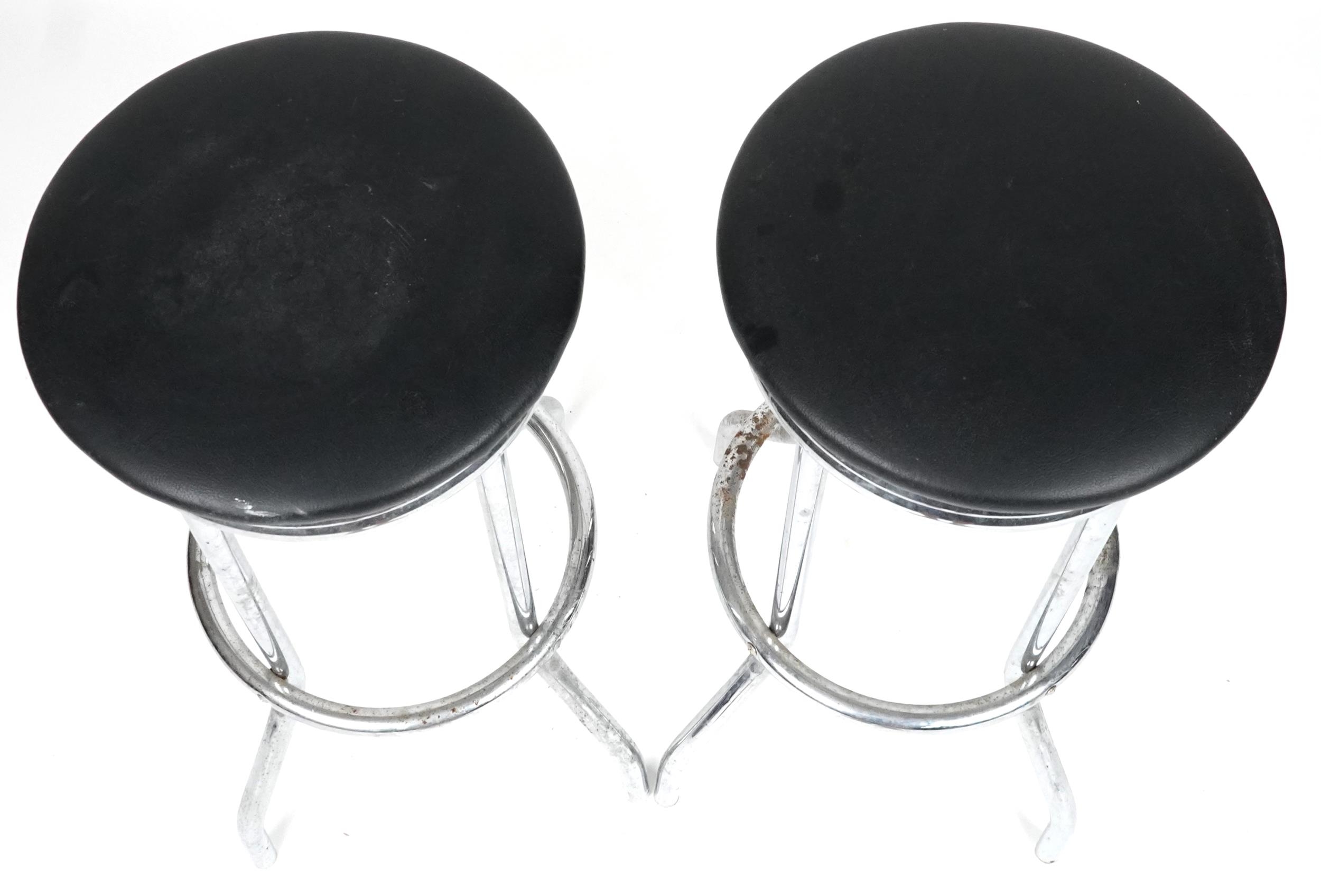 Pair of chrome breakfast bar stools with black faux leather cushioned seats, each 77cm high - Image 2 of 3