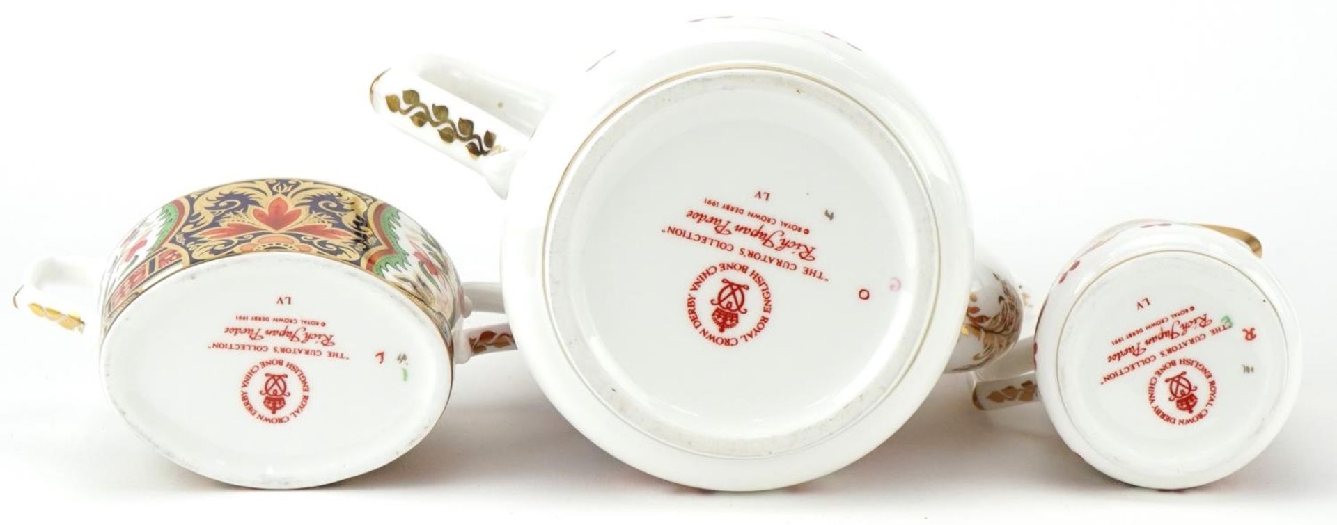 Royal Crown Derby Curator's Collection 'Rich Japan Pardoe' coffee pot, milk jug and lidded sugar - Bild 3 aus 3