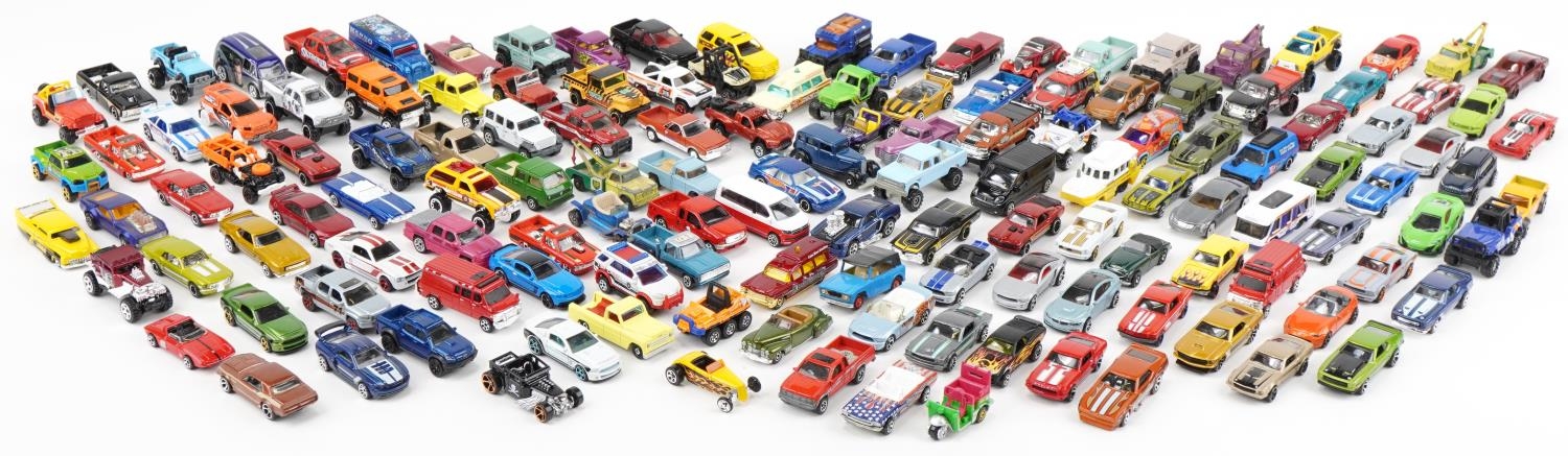 Large collection of vintage and later diecast vehicles, predominantly Matchbox and Hot Wheels