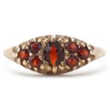 9ct gold garnet cluster ring, size I, 1.1g