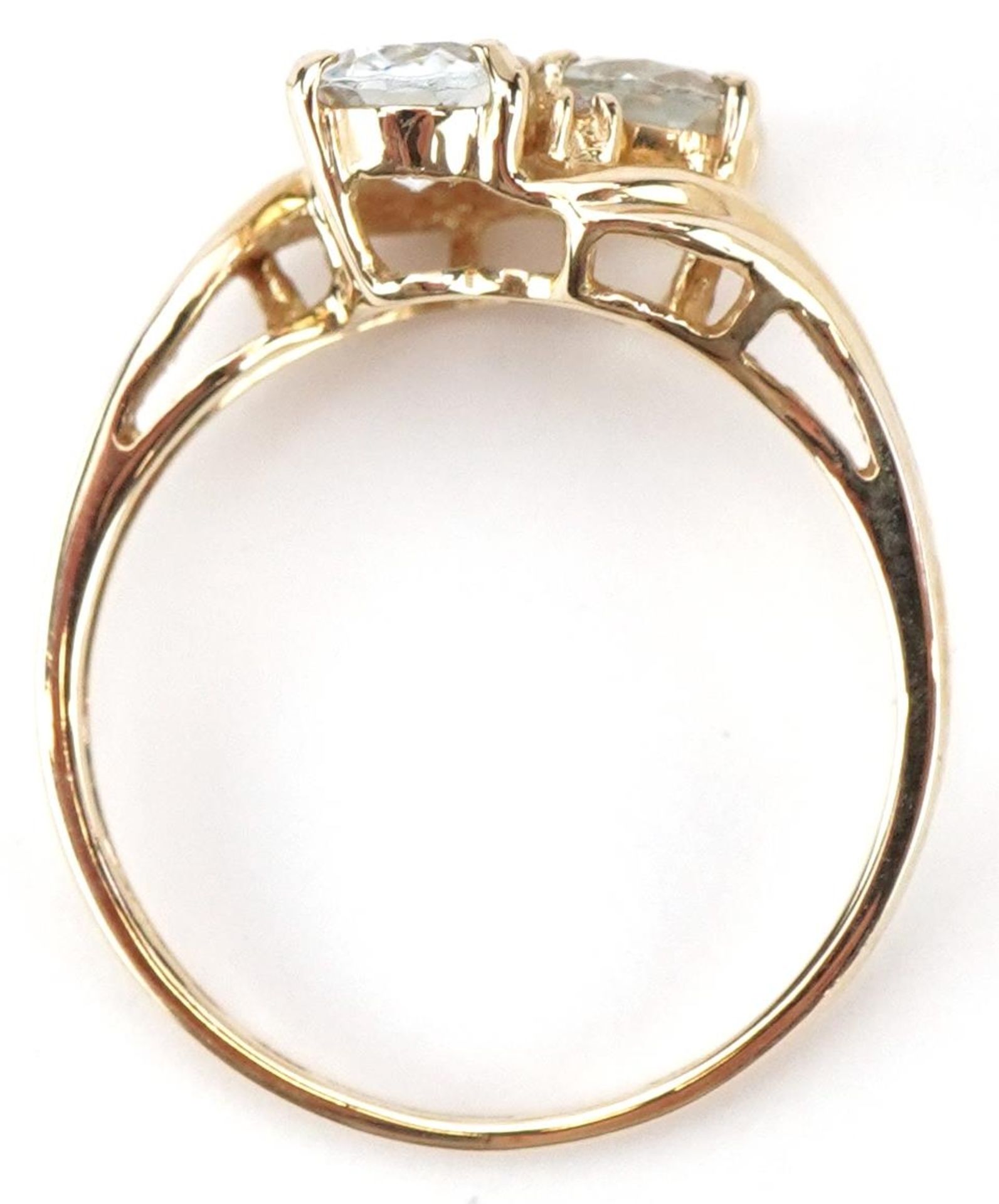 9ct gold aquamarine and diamond four stone crossover ring, size P, 2.4g - Bild 3 aus 4