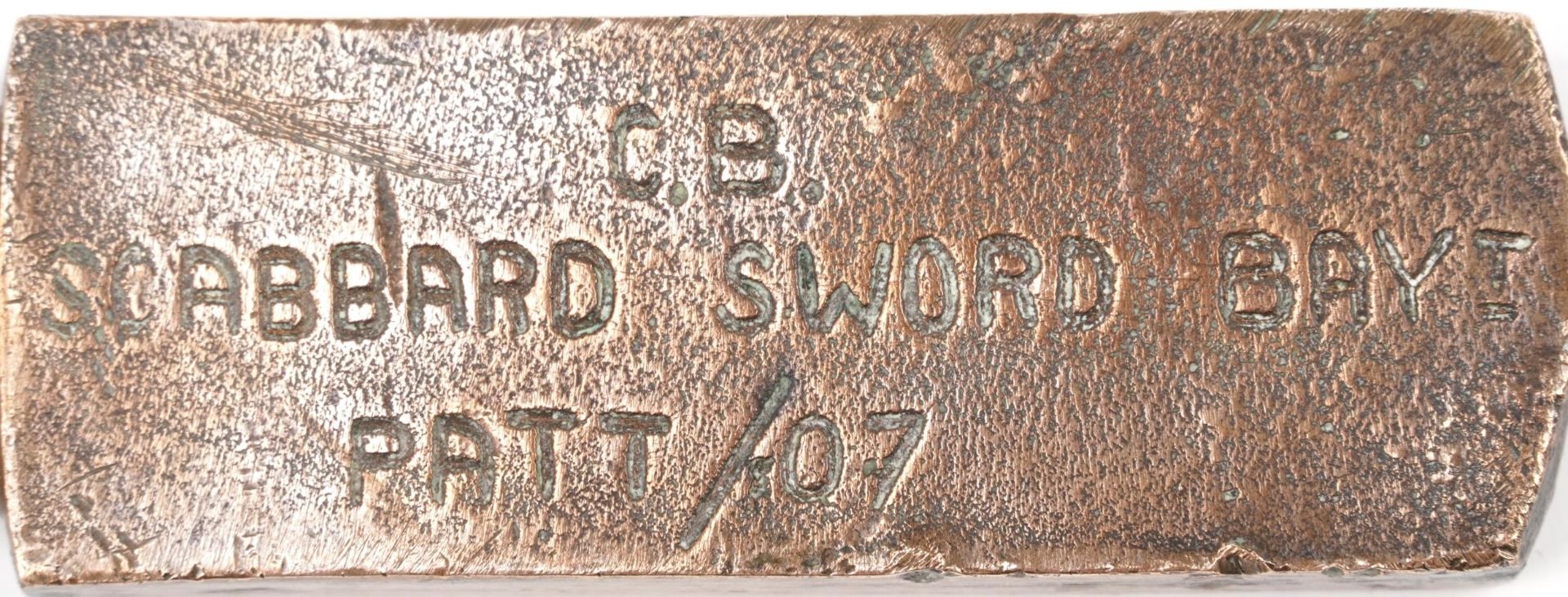 Military interest World War I bronze C B scabbard, sword and bayonet quality checker, patt/07, - Image 4 of 4