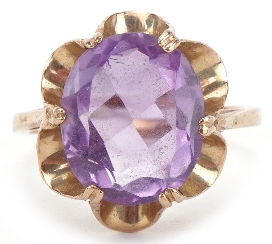 9ct gold amethyst solitaire ring, the amethyst approximately 12.10mm x 10.0mm x 6.30mm deep, size