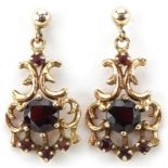 Pair of antique style 9ct gold garnet drop earrings, each 1.9cm high, total 1.2g