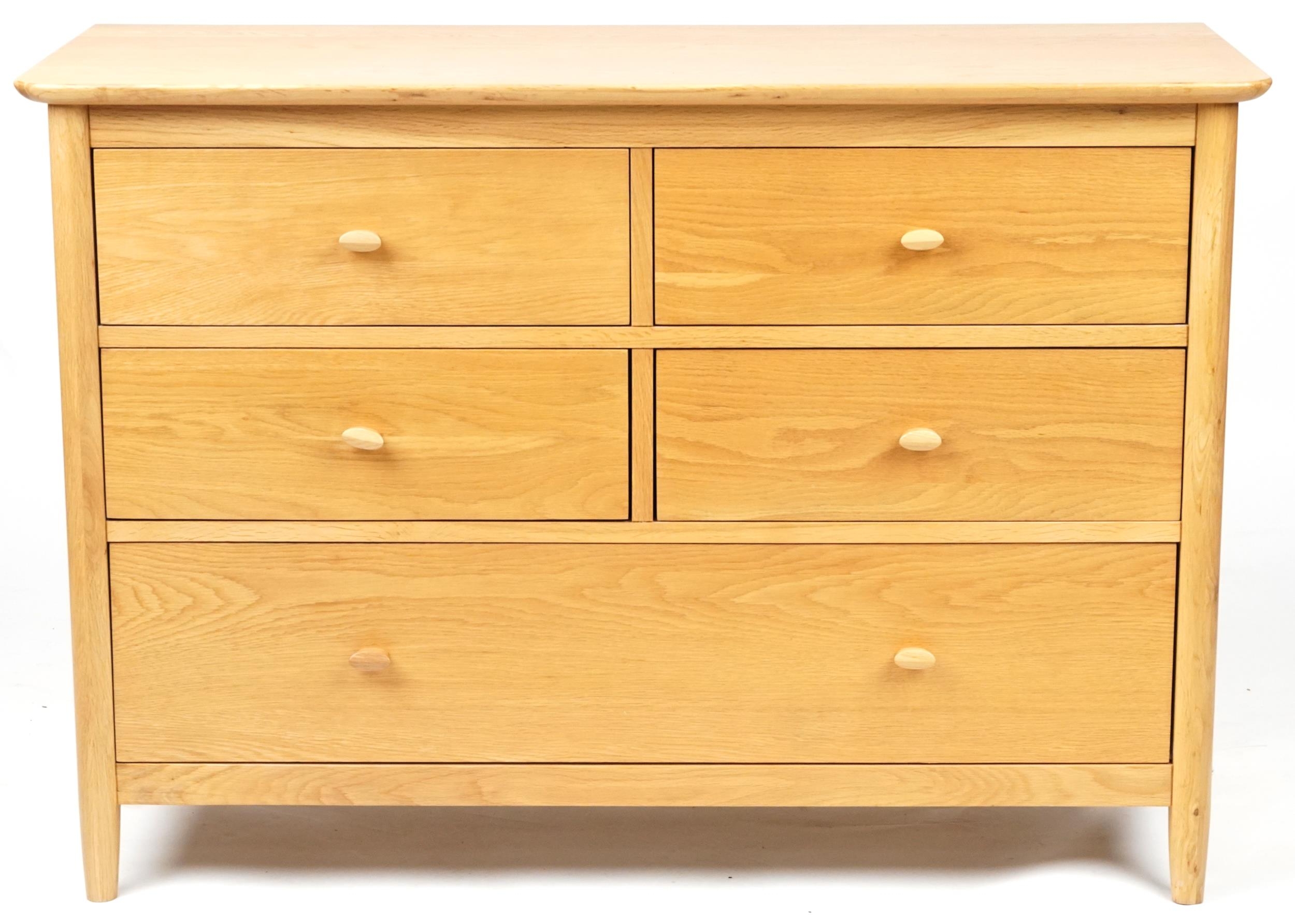 Ercol Teramo contemporary light oak five drawer chest, 79cm H x 114cm W x 47cm D - Image 2 of 6
