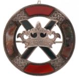 Victorian Scottish unmarked silver hardstone and agate St Andrews cross and crown brooch, 4cm in