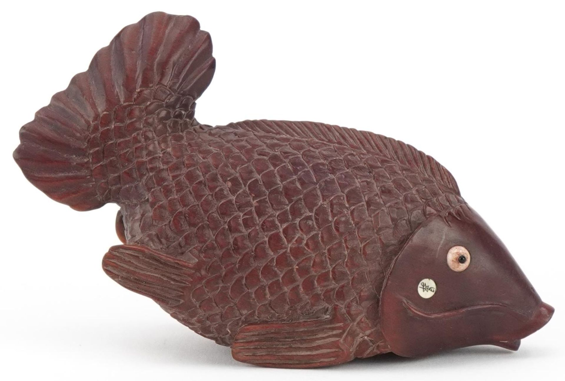 Japanese carved hardwood inro in the form of a fish, 13cm in length - Bild 4 aus 9
