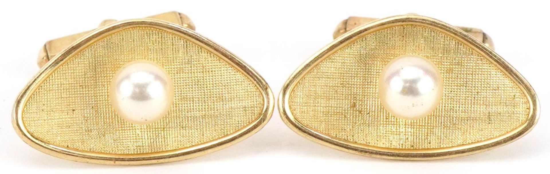 Mikimoto, pair of Japanese 14K gold Mikimoto pearl cufflinks, each 2.5cm wide, total 10.0g