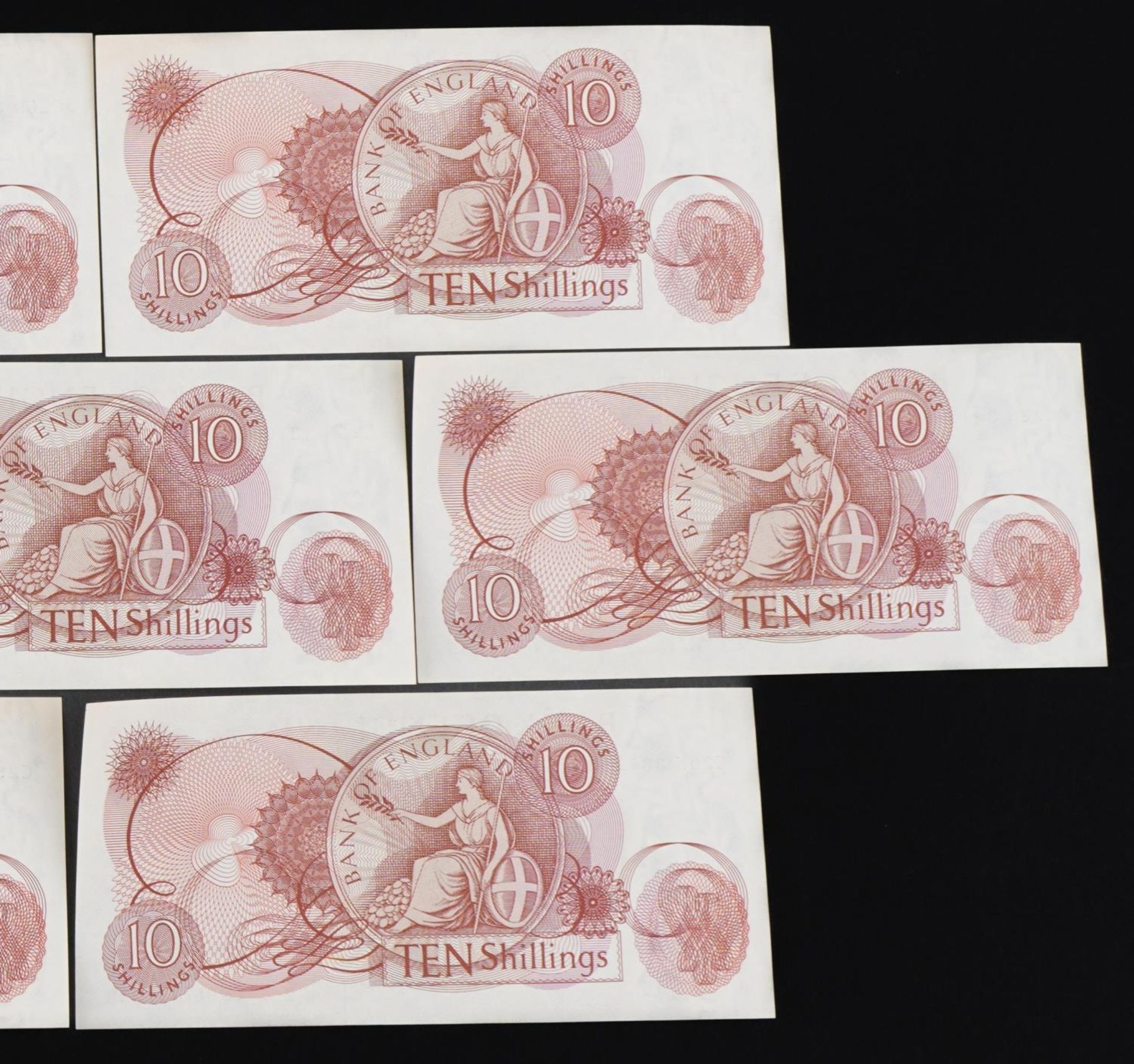 Ten Elizabeth II Bank of England ten shilling bank notes with consecutive serial numbers, Chief - Bild 6 aus 6