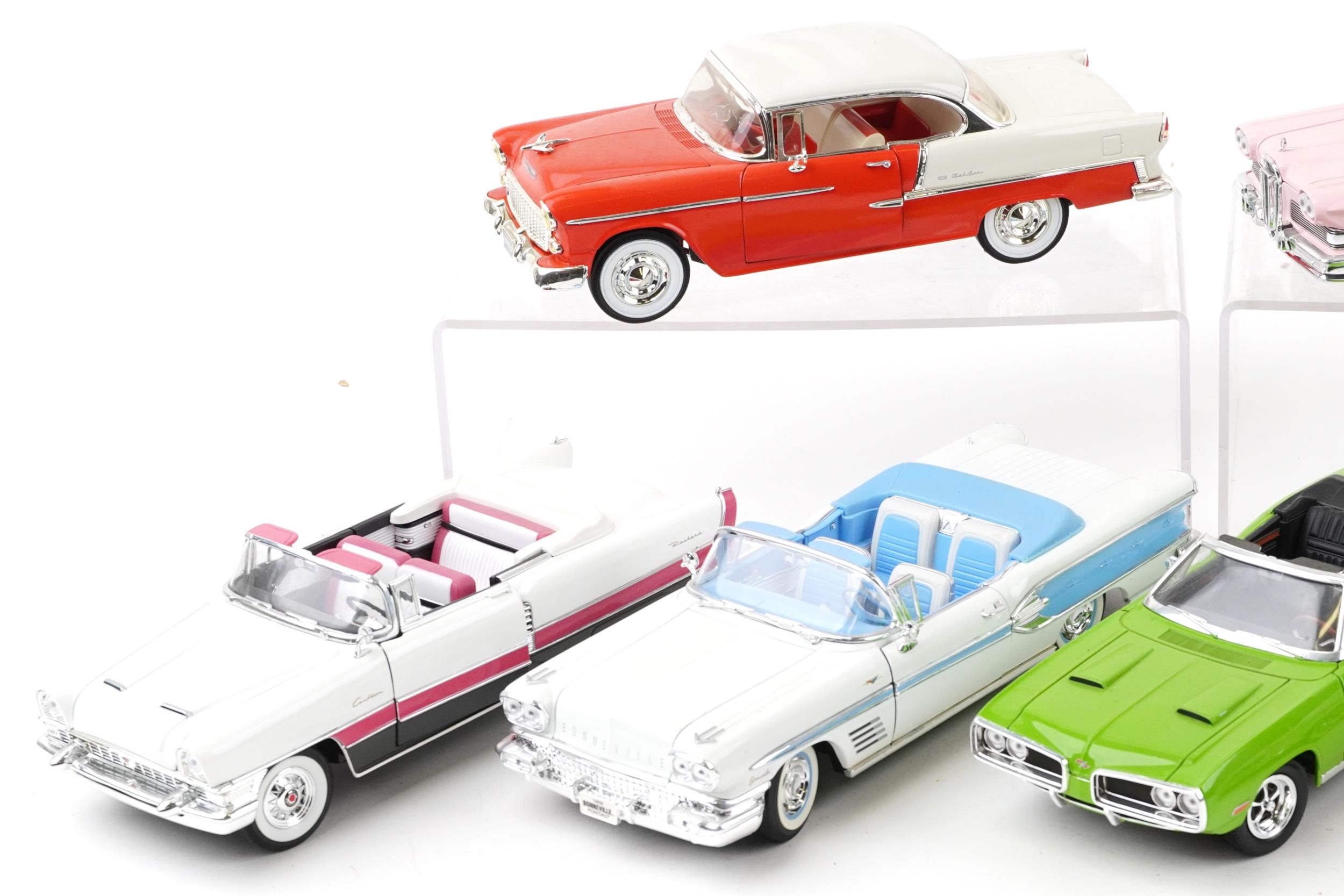 Nine 1:18 scale diecast vehicles including Ertl Chevrolet Bel Air, Road Signature 1959 Buick Electra - Image 2 of 3