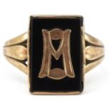 9ct gold black onyx signet ring, size U, 3.5g