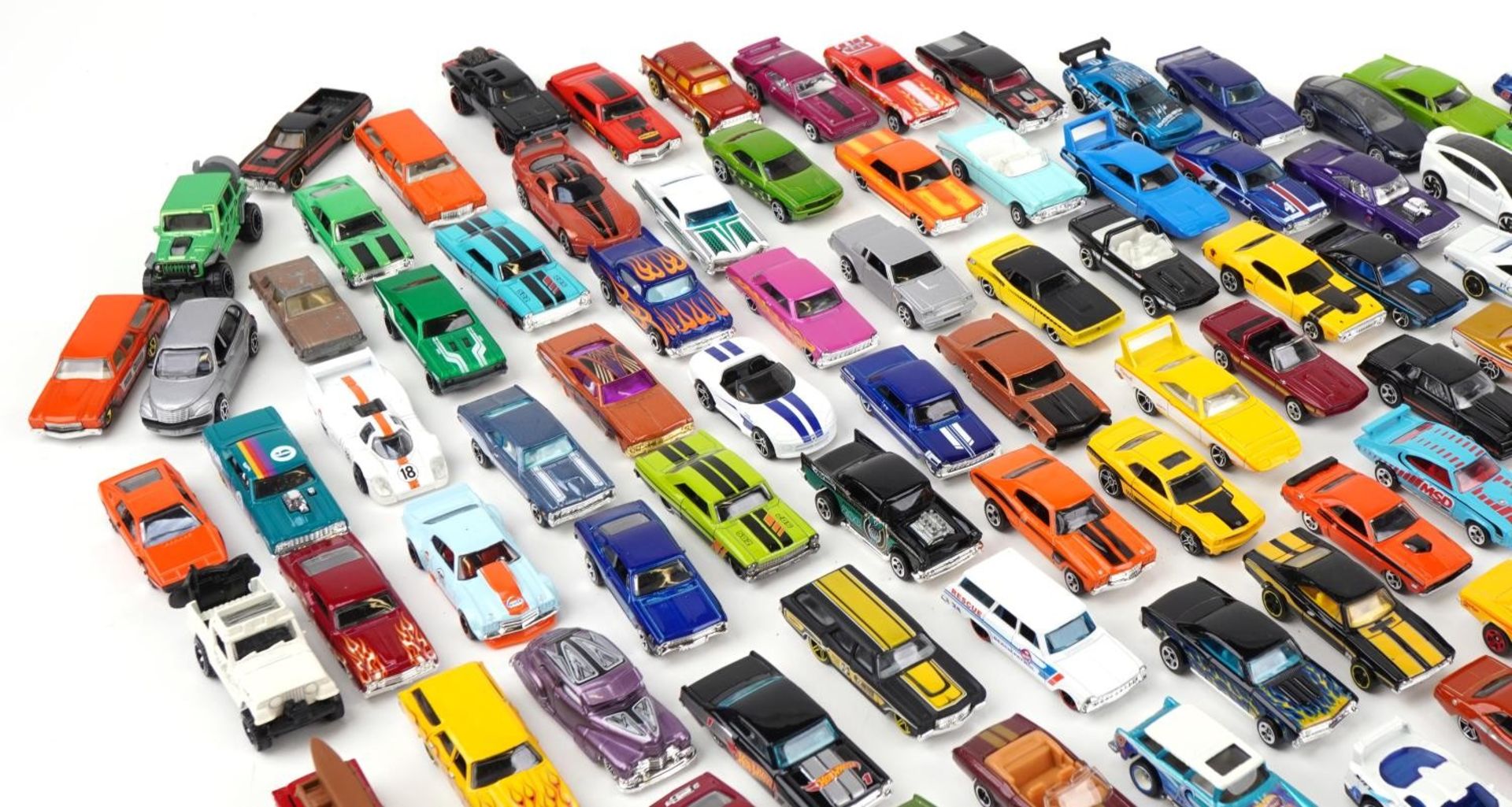 Large collection of diecast vehicles, predominantly Hot Wheels - Image 2 of 6