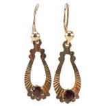 Pair of 9ct gold garnet drop earrings, each 2.8cm high, total 1.1g