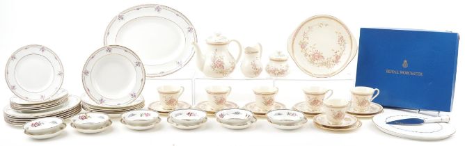 Tea and dinnerware including Royal Albert Tree of Kashmir and Royal Doulton Lisette