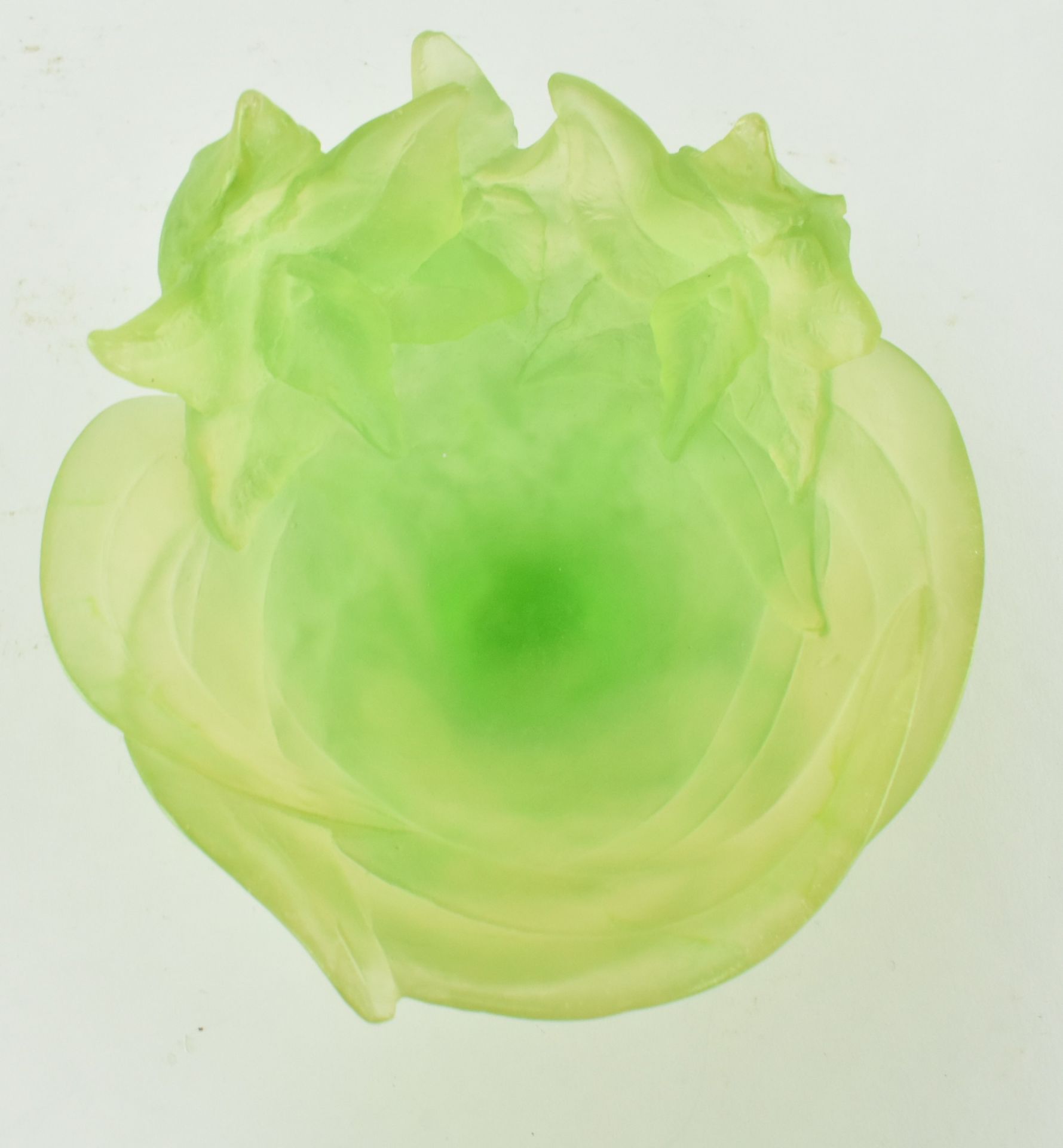 DAUM, FRANCE - PATE DE VERRE GREEN ORCHID FOOTED BOWL - Image 4 of 6