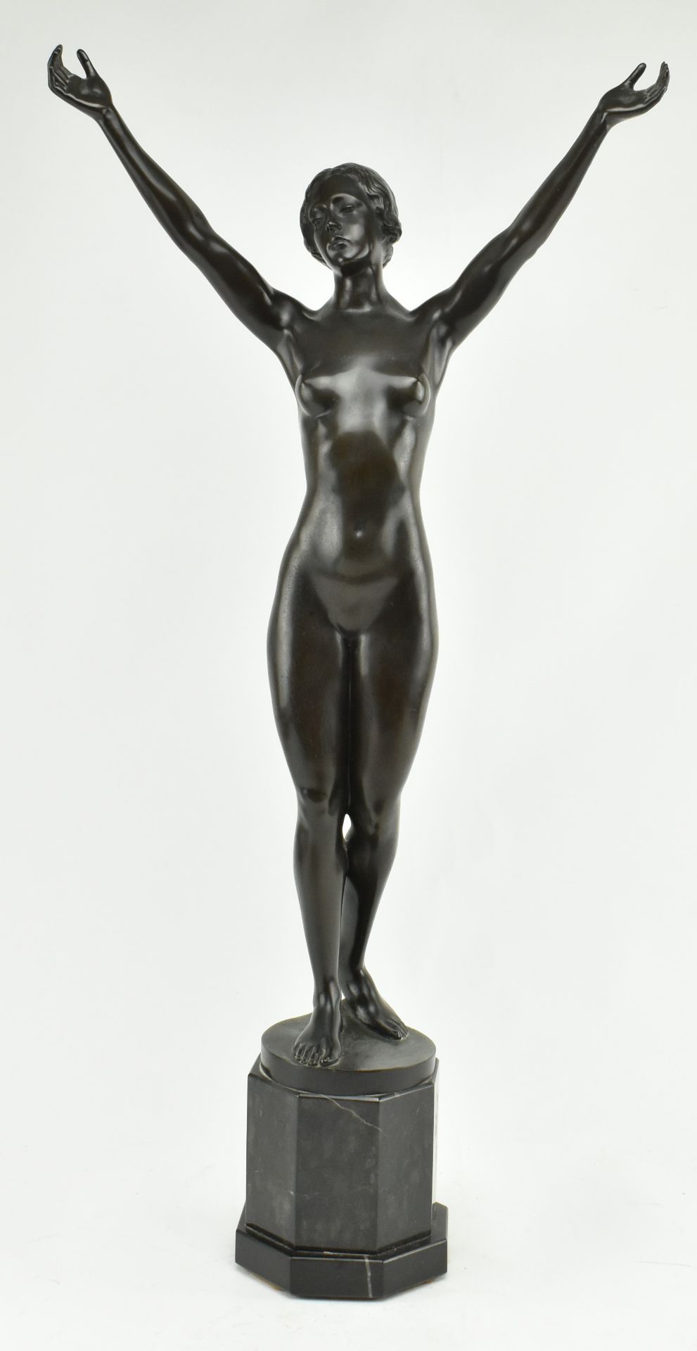 AFTER PAUL AICHELE (1859-1920) - BRONZE SCULPTURE OF LADY - Image 2 of 7