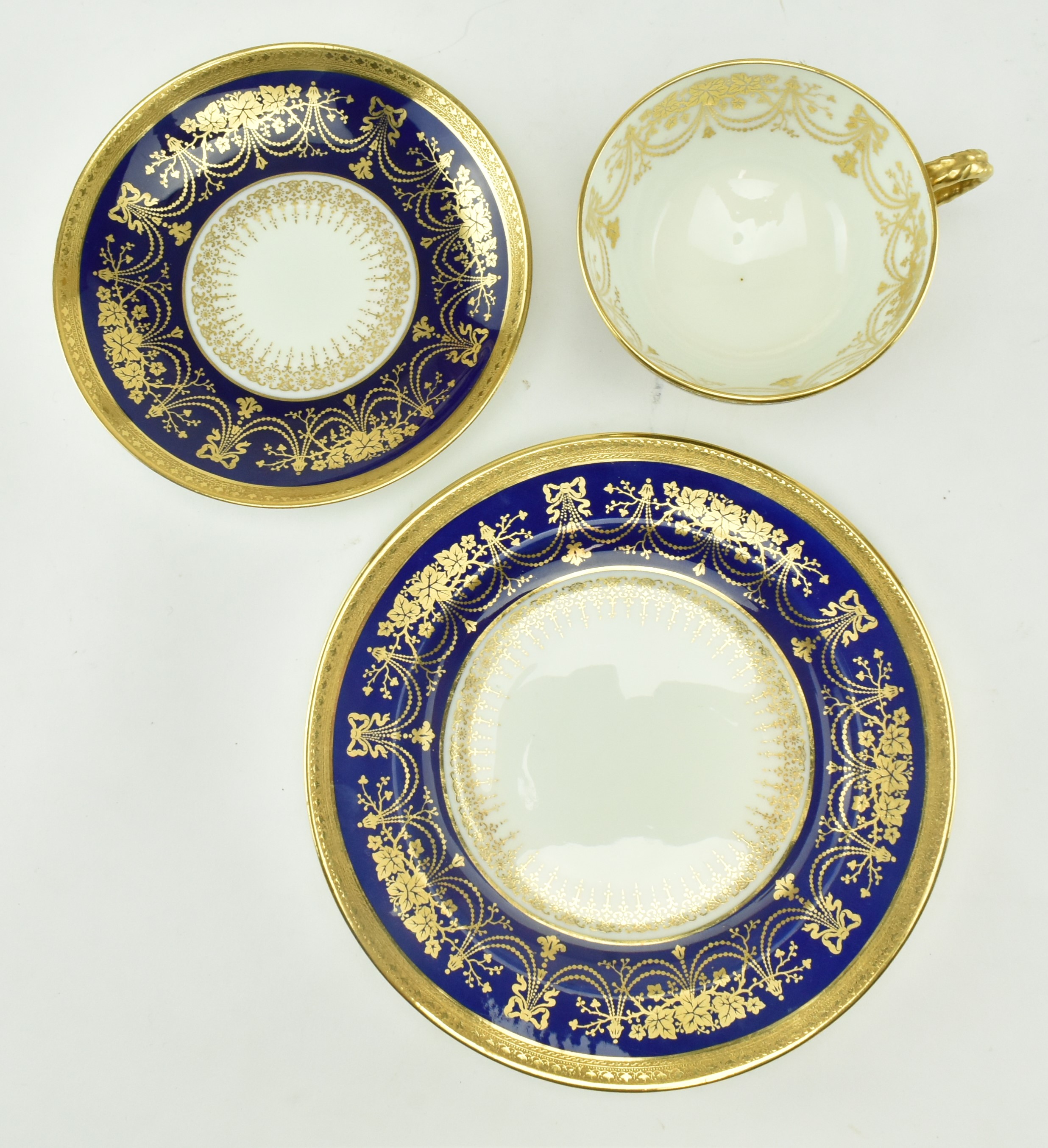 BROWN WESTHEAD & MOORE SET OF TEACUPS & SAUCERS - Image 2 of 7