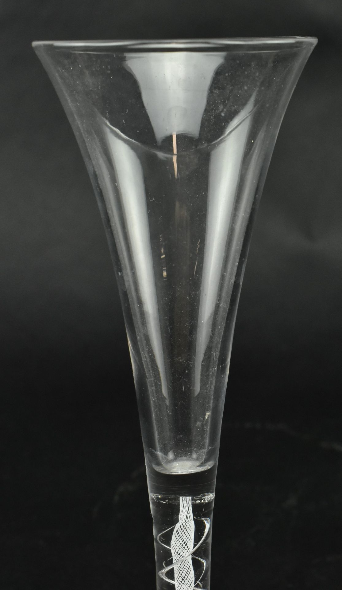 GEORGE III 18TH CENTURY TWIN SPIRAL STEM WINE GLASS - Image 3 of 6