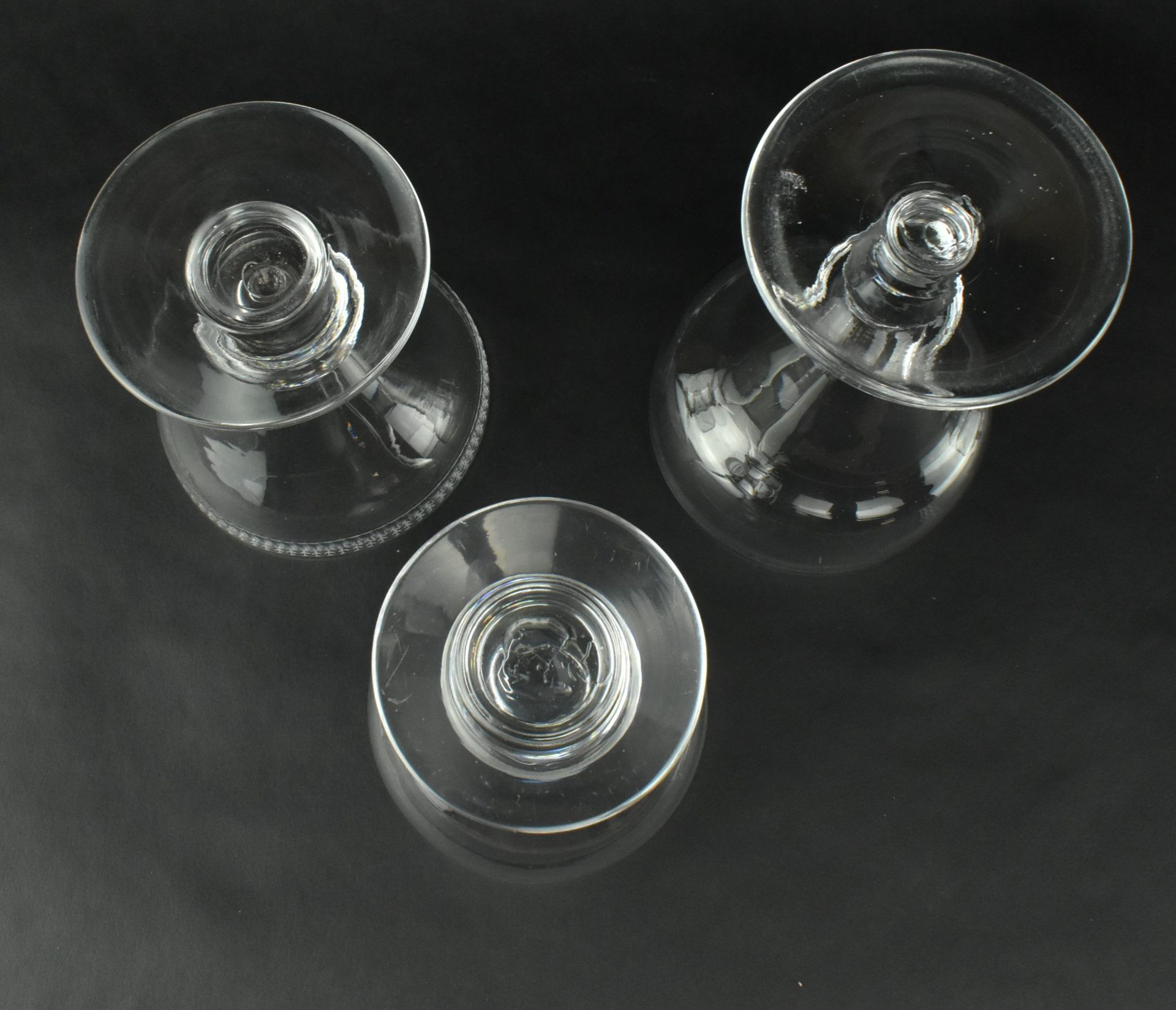 SEVEN 19TH CENTURY & LATER HAND BLOWN RUMMER GLASSES - Image 5 of 6
