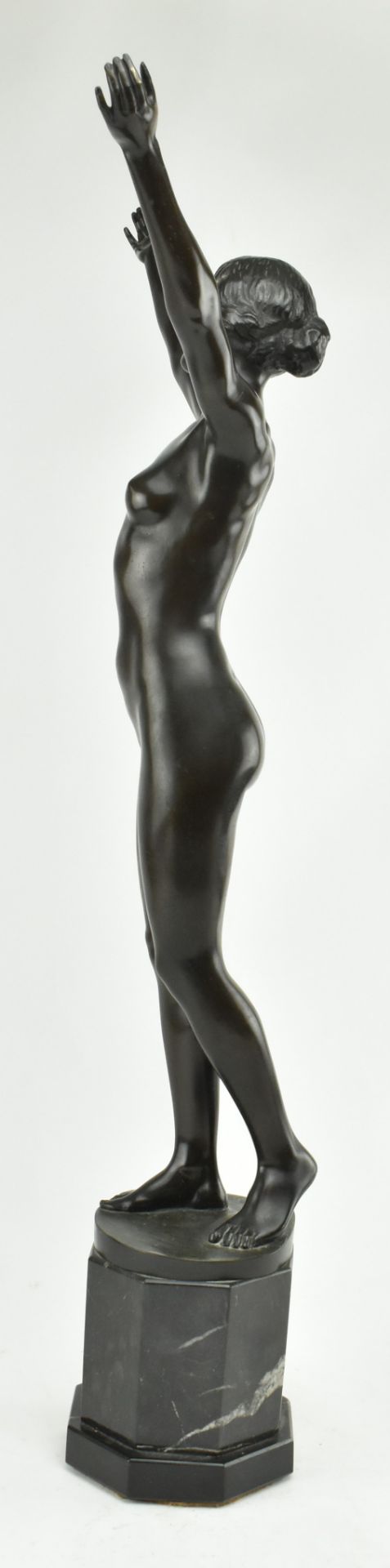 AFTER PAUL AICHELE (1859-1920) - BRONZE SCULPTURE OF LADY - Image 3 of 7