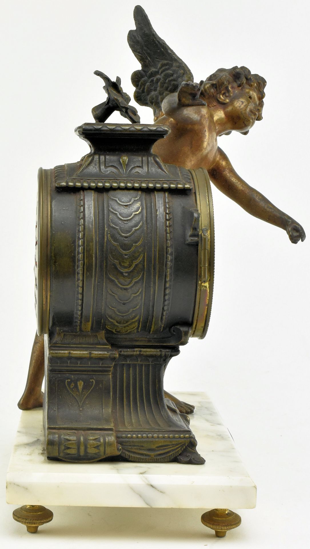 EARLY 20TH CENTURY FRENCH MARBLE AND SPELTER CLOCK - Image 2 of 10
