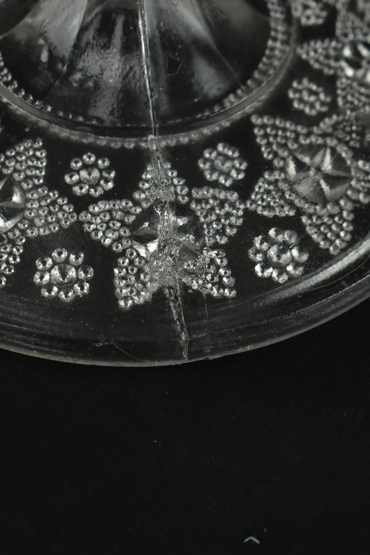 SEVEN 19TH CENTURY HAND MADE GLASSWARE ITEMS - Image 11 of 15