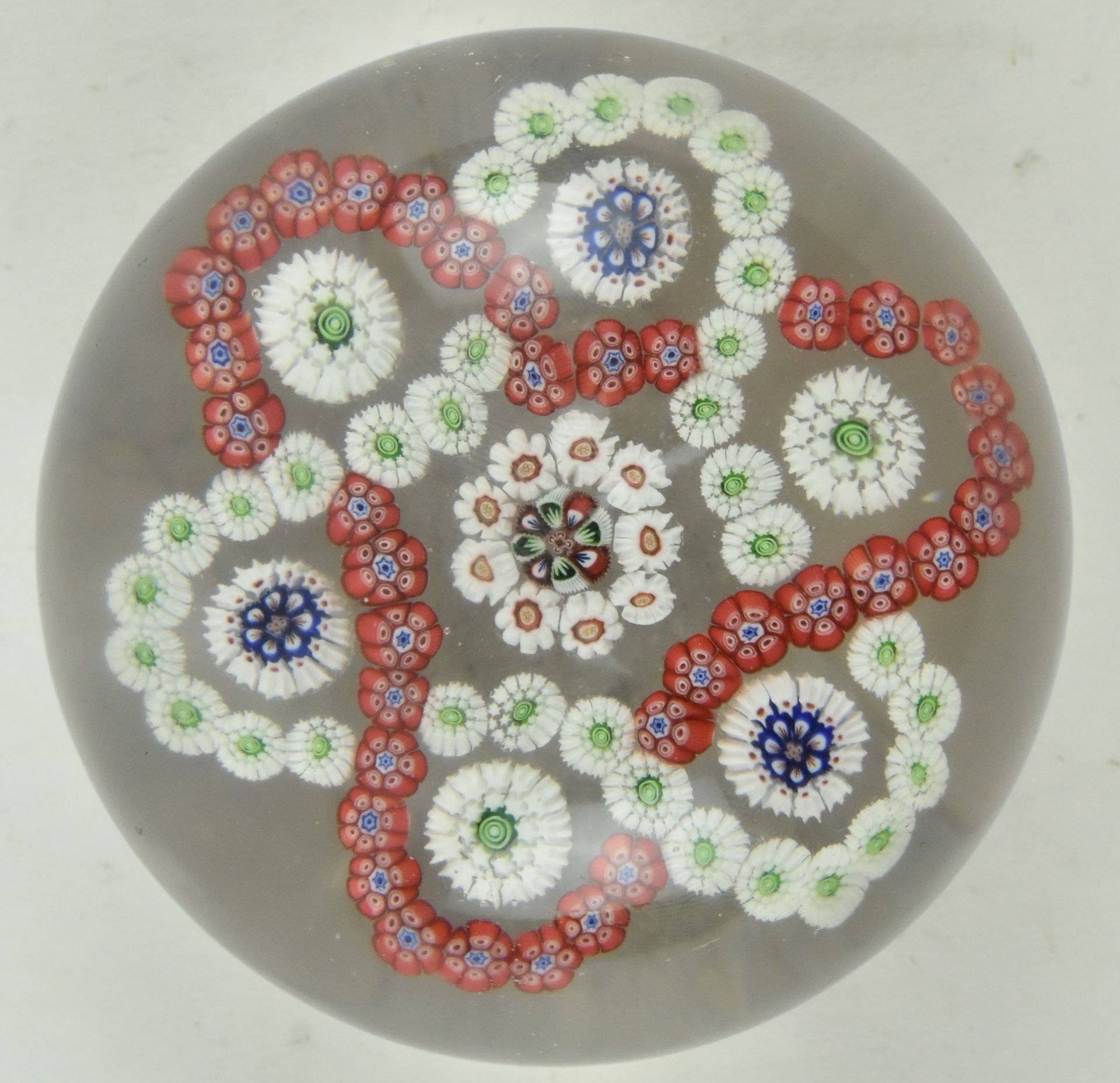 BACCARAT INTERLACED TREFOIL MILLEFIORI PAPERWEIGHT