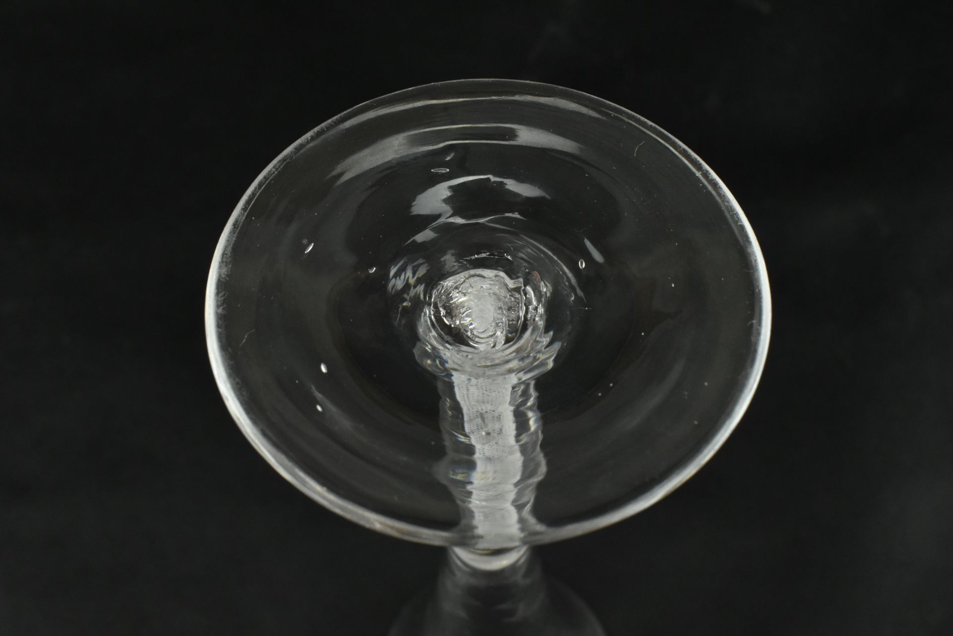 GEORGE III 18TH CENTURY TWIN SPIRAL STEM WINE GLASS - Image 6 of 6