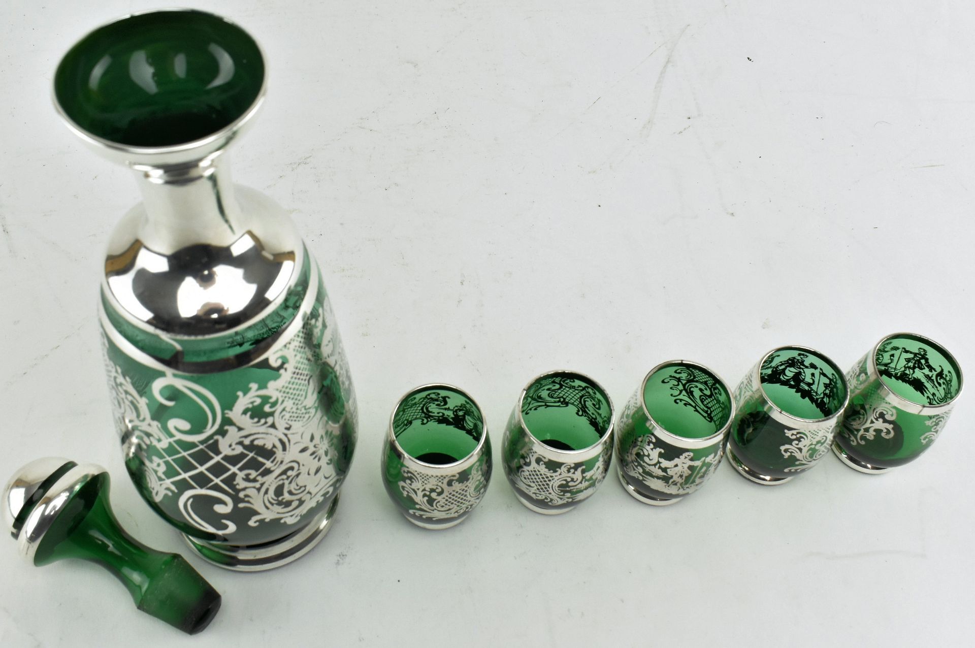 SET OF VENETIAN SILVERED EMERALD GLASS DECANTER & 6 GLASSES - Image 4 of 5