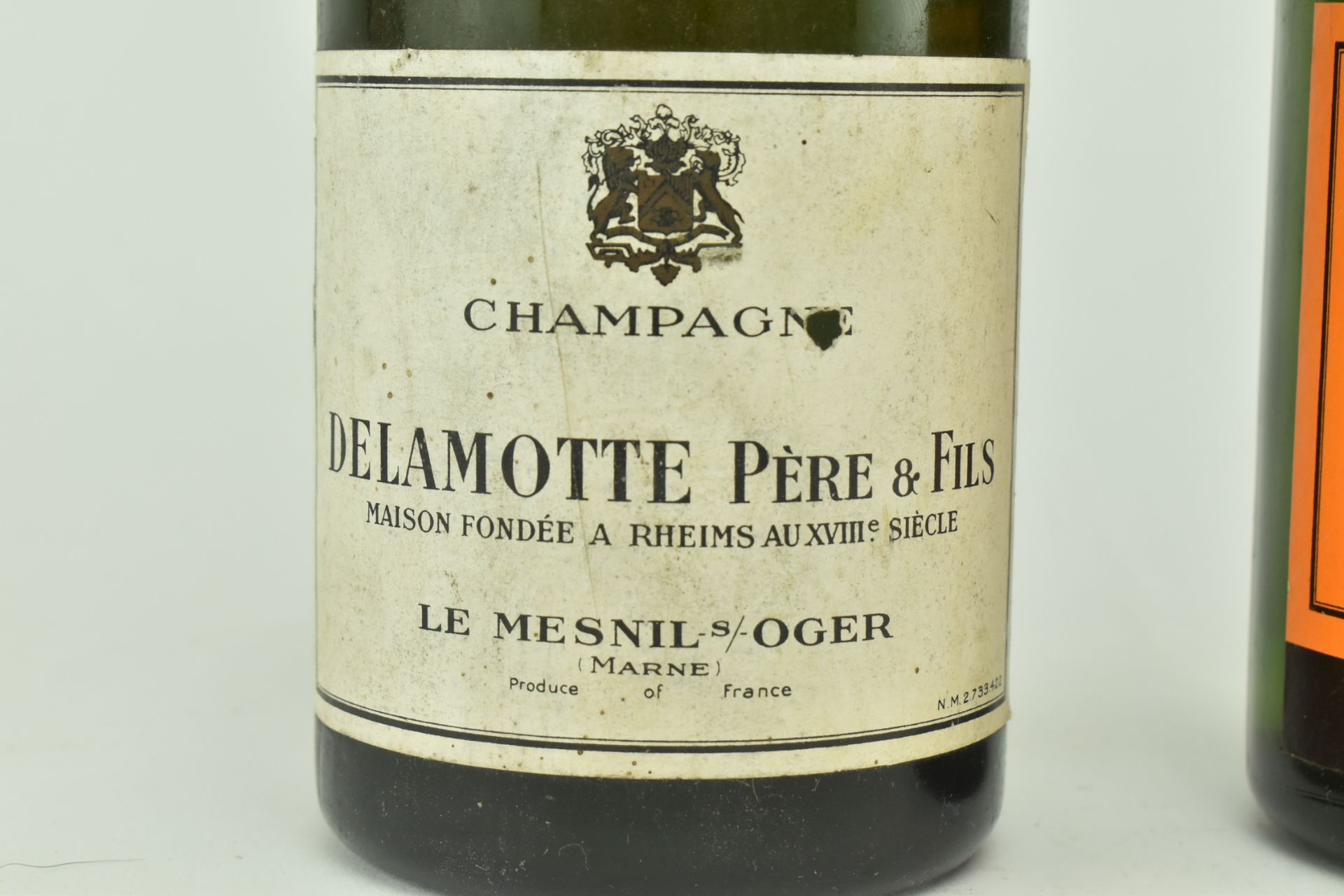 TWO BOTTLE OF CHAMPAGNE - VEUVE CLICQUOT & DELAMOTTE - Image 4 of 7