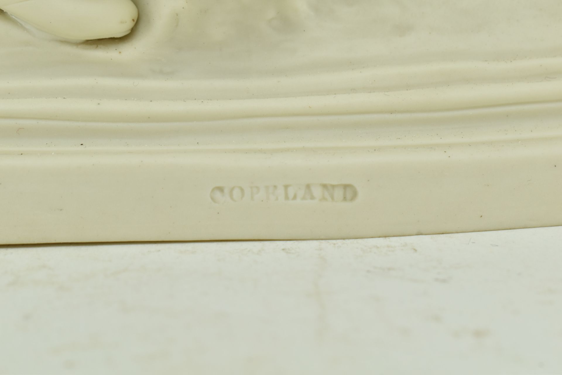 COPELAND AFTER P J. MENE - PARIAN WARE HUNTING FIGURE - Image 6 of 7