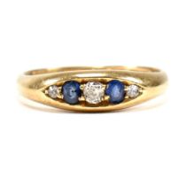 19TH CENTURY VICTORIAN SAPPHIRE & DIAMOND FIVE STONE RING