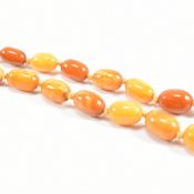 1930S BUTTERSCOTCH AMBER BEAD NECKLACE