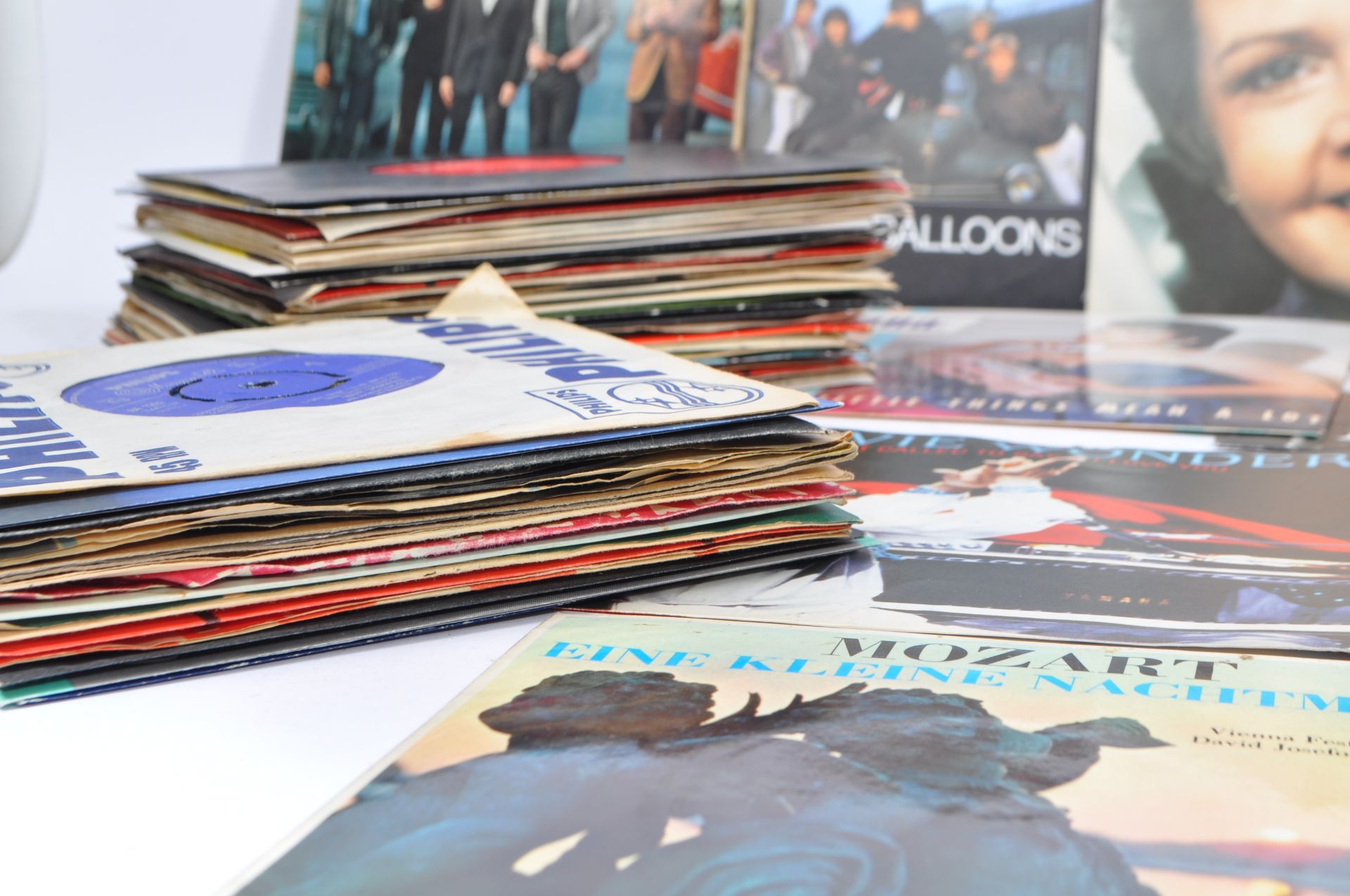 120 PLUS 7” VINYL SINGLES STONES, WHO, UB40, QUO, HOLLIES - Bild 7 aus 7