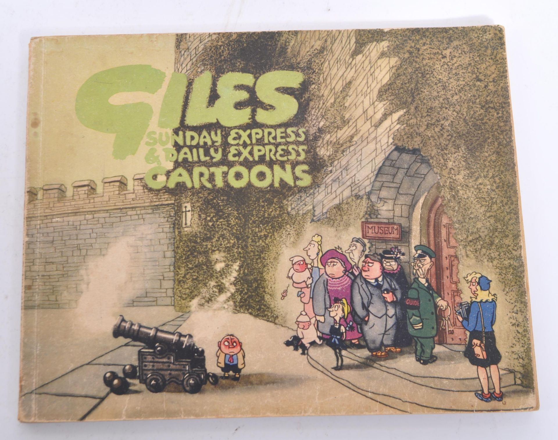 COLLECTION OF FIFTY GILES CARTOONS ANNUALS - Bild 4 aus 7