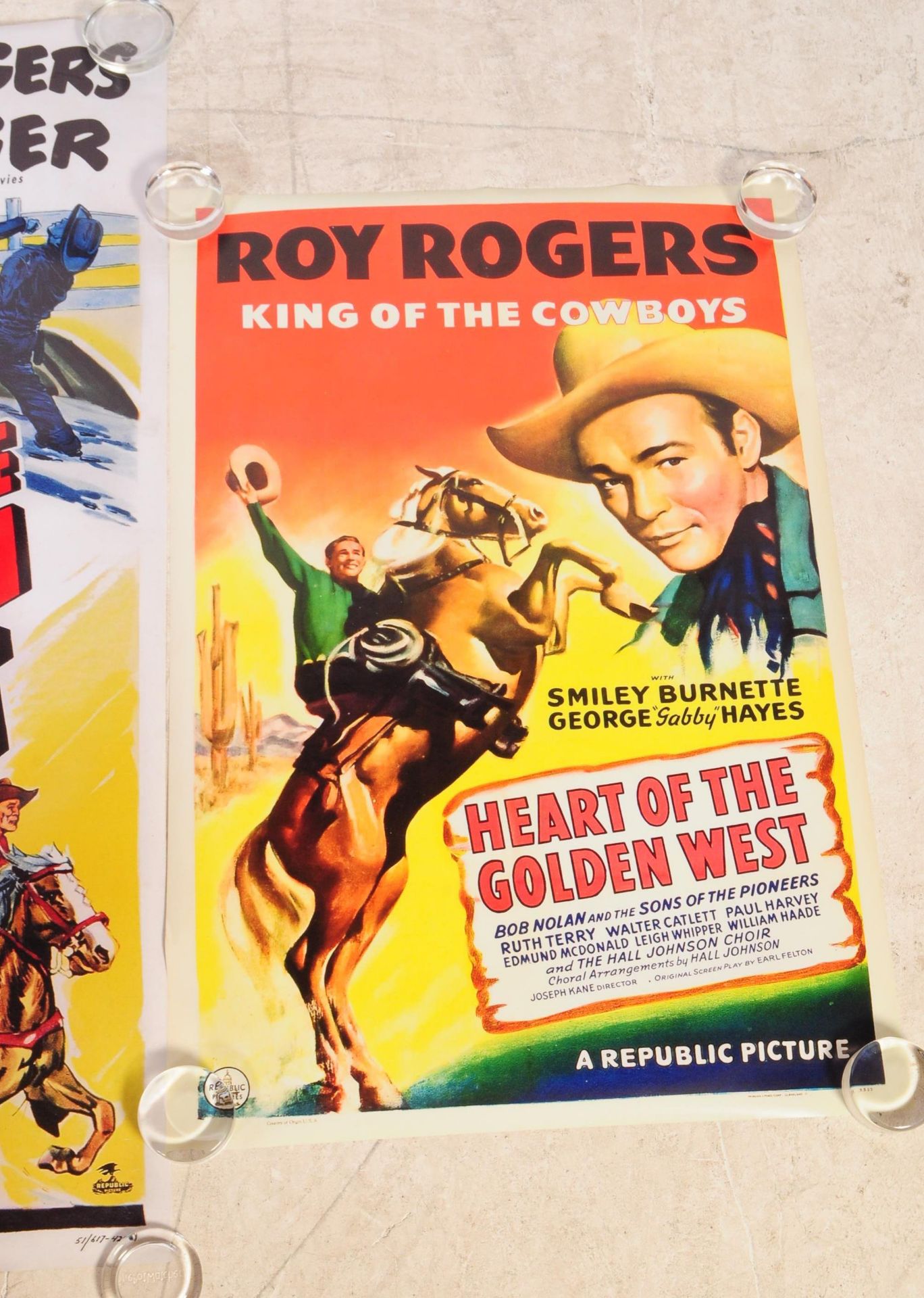 PAIR OF ROY ROGERS KING OF COWBOYS WESTERN PRINTS ON PAPER - Bild 3 aus 6