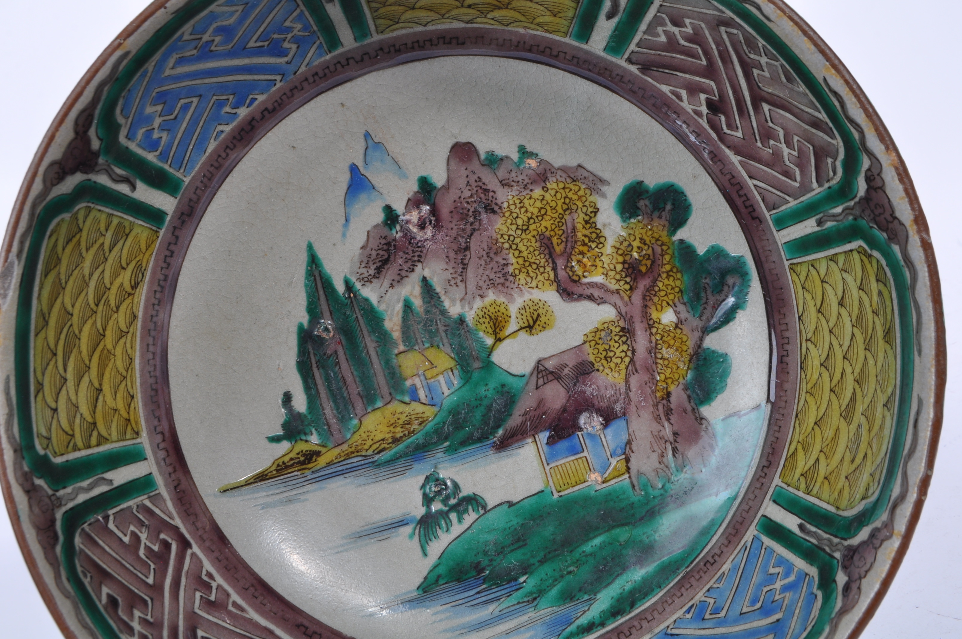 TWO MID 20TH CENTURY ASIAN CHINESE HAND PAINTED CERAMIC BOWLS - Image 2 of 5