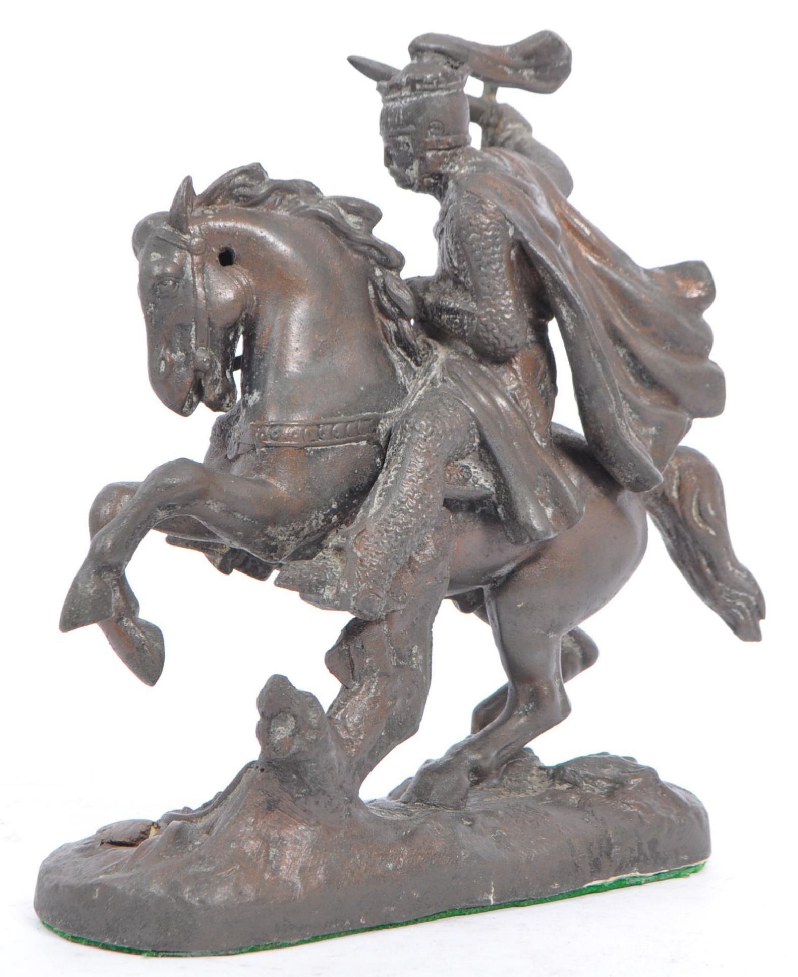 SPELTER FIGURE OF A CLASSICAL STYLE KNIGHT ON REARING HORSE - Image 3 of 5