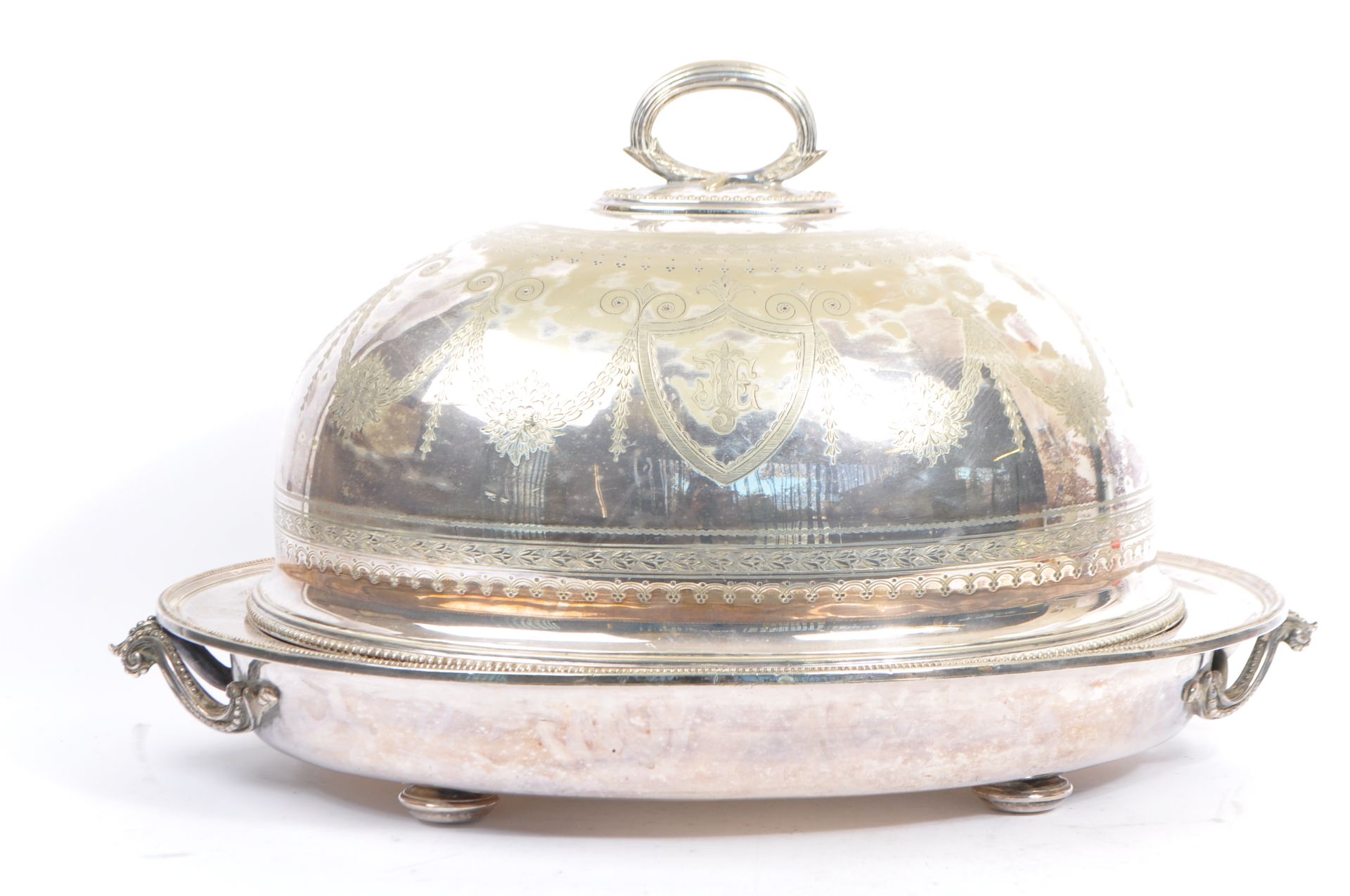 LARGE VICTORIAN SILVER PLATED MEAT DOME CLOCHE - Image 2 of 9