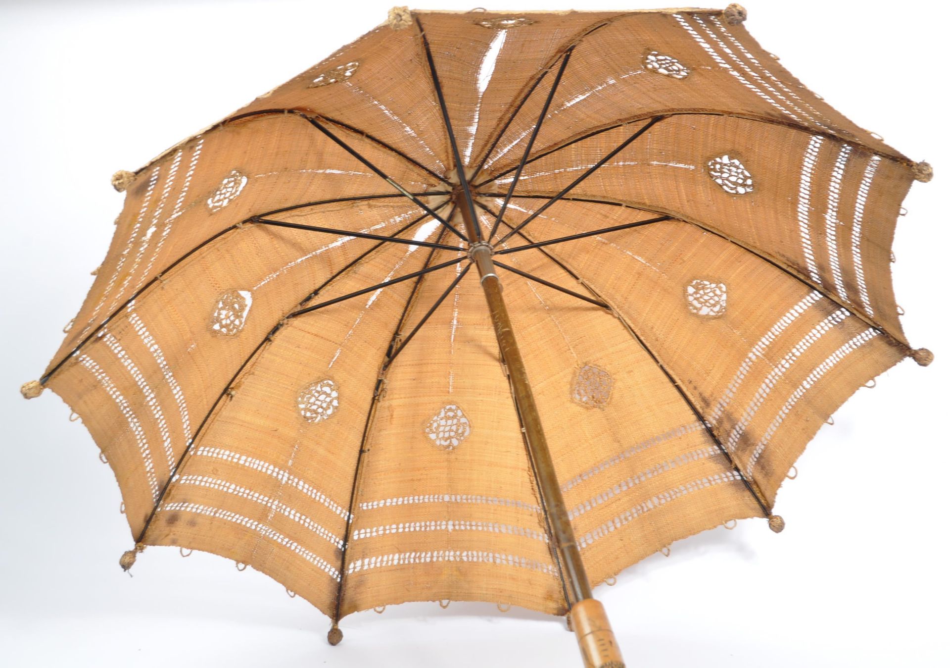 THREE 20TH CENTURY PARASOLS - SILK - HESSIAN - CARVED - Image 7 of 11