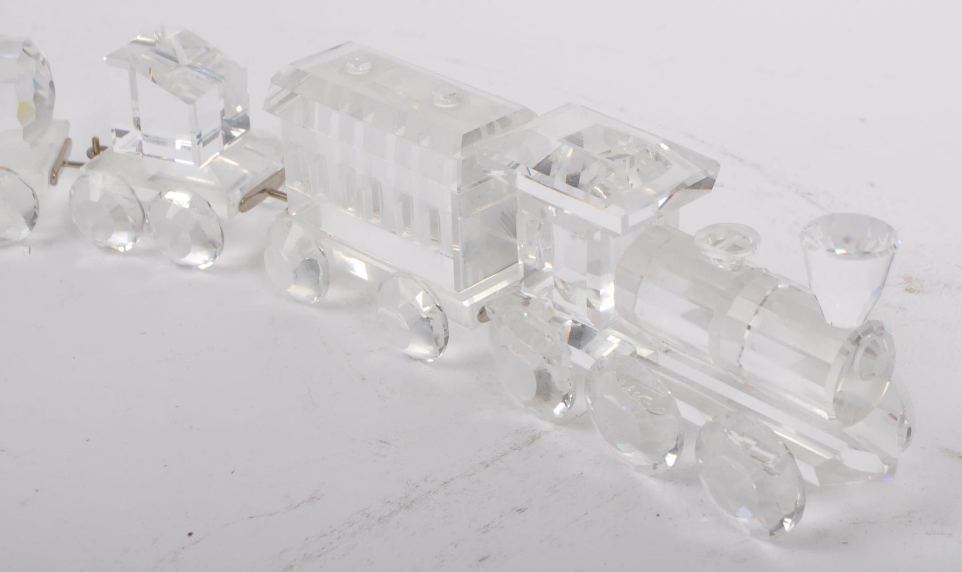 20TH CENTURY SWAROVSKI CRYSTAL TRAIN LOCOMOTIVE - Bild 2 aus 3