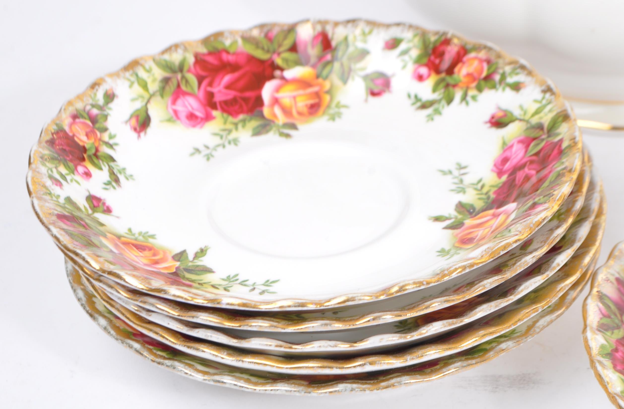 VINTAGE ROYAL ALBERT OLD COUNTRY ROSES CHINA TEA SERVICE - Image 3 of 8