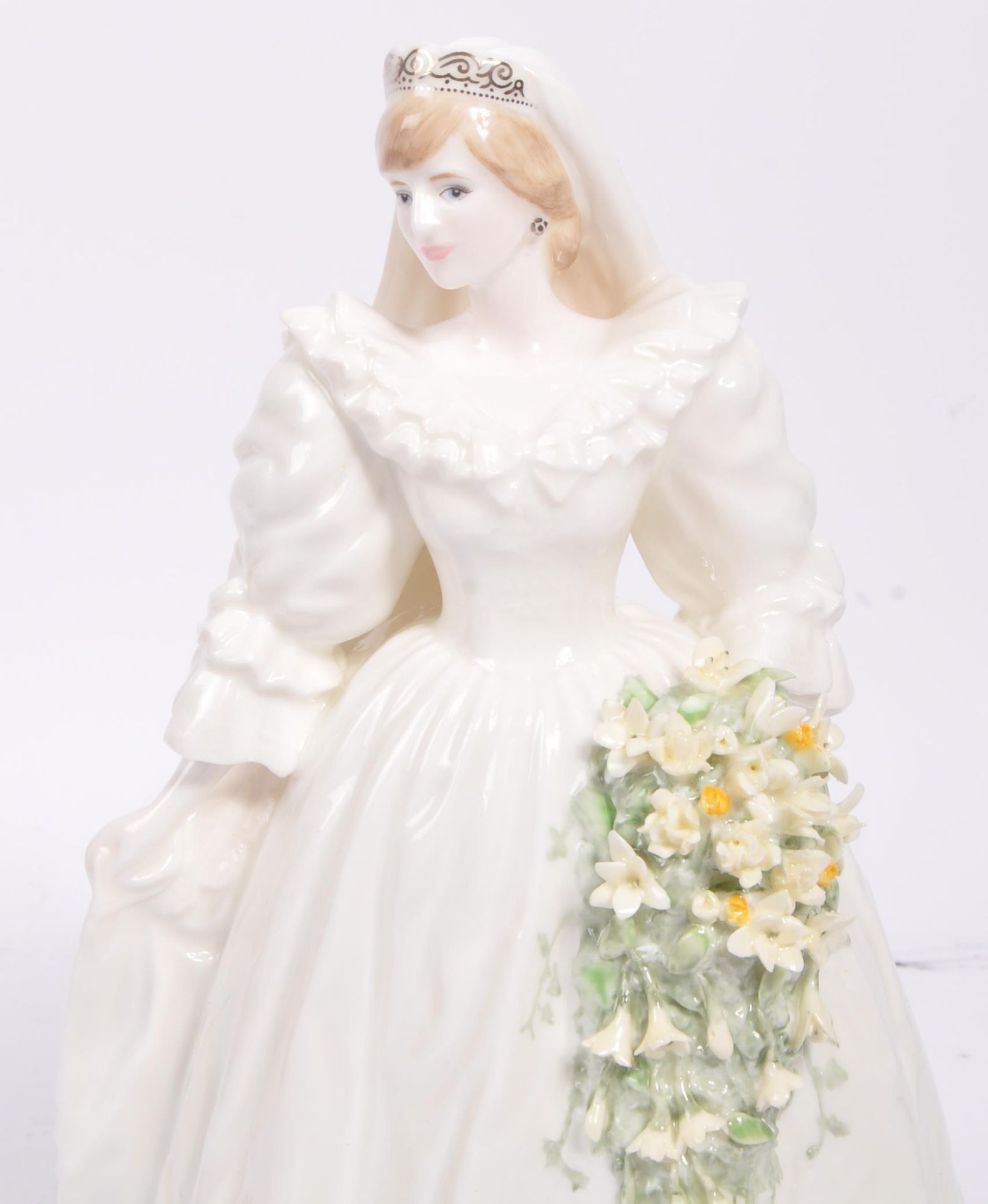 LIMITED EDITION COALPORT PRINCESS DIANA BONE CHINA FIGURE - Bild 3 aus 5