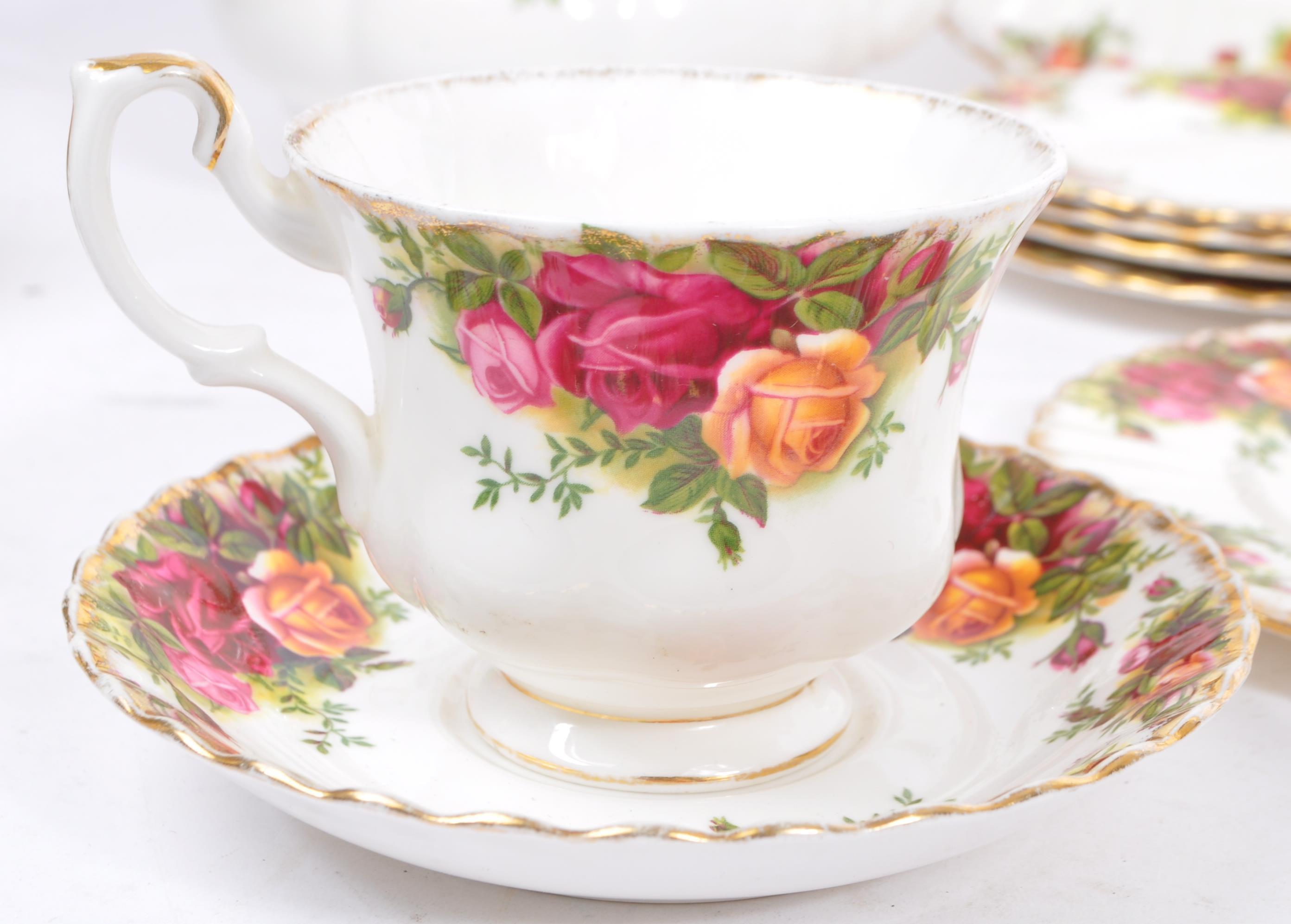 VINTAGE ROYAL ALBERT OLD COUNTRY ROSES CHINA TEA SERVICE - Image 8 of 8