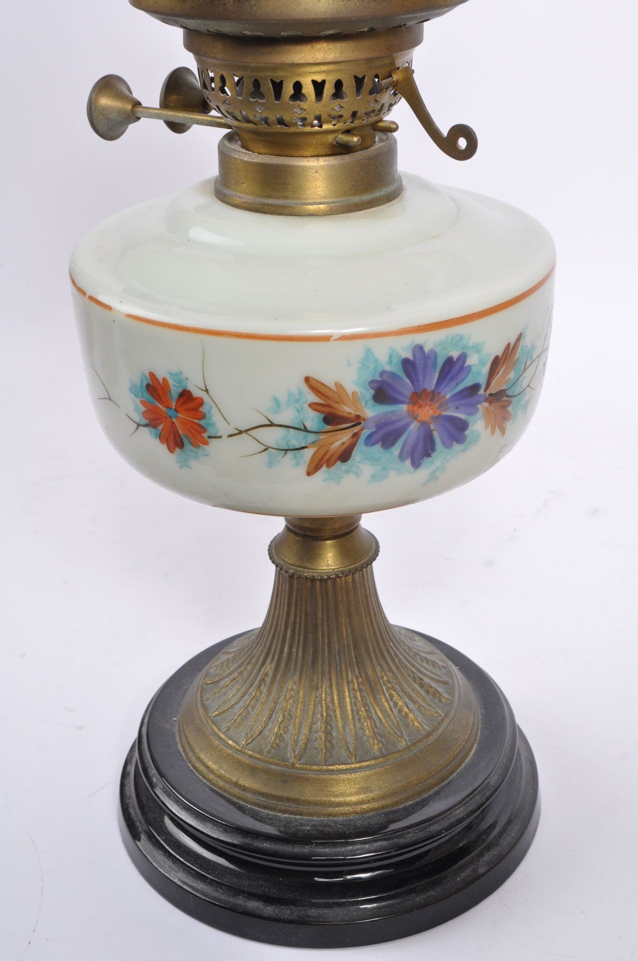20TH CENTURY OPALINE GLASS OIL LAMP BY W&S BEST ENGLAND - Image 3 of 5