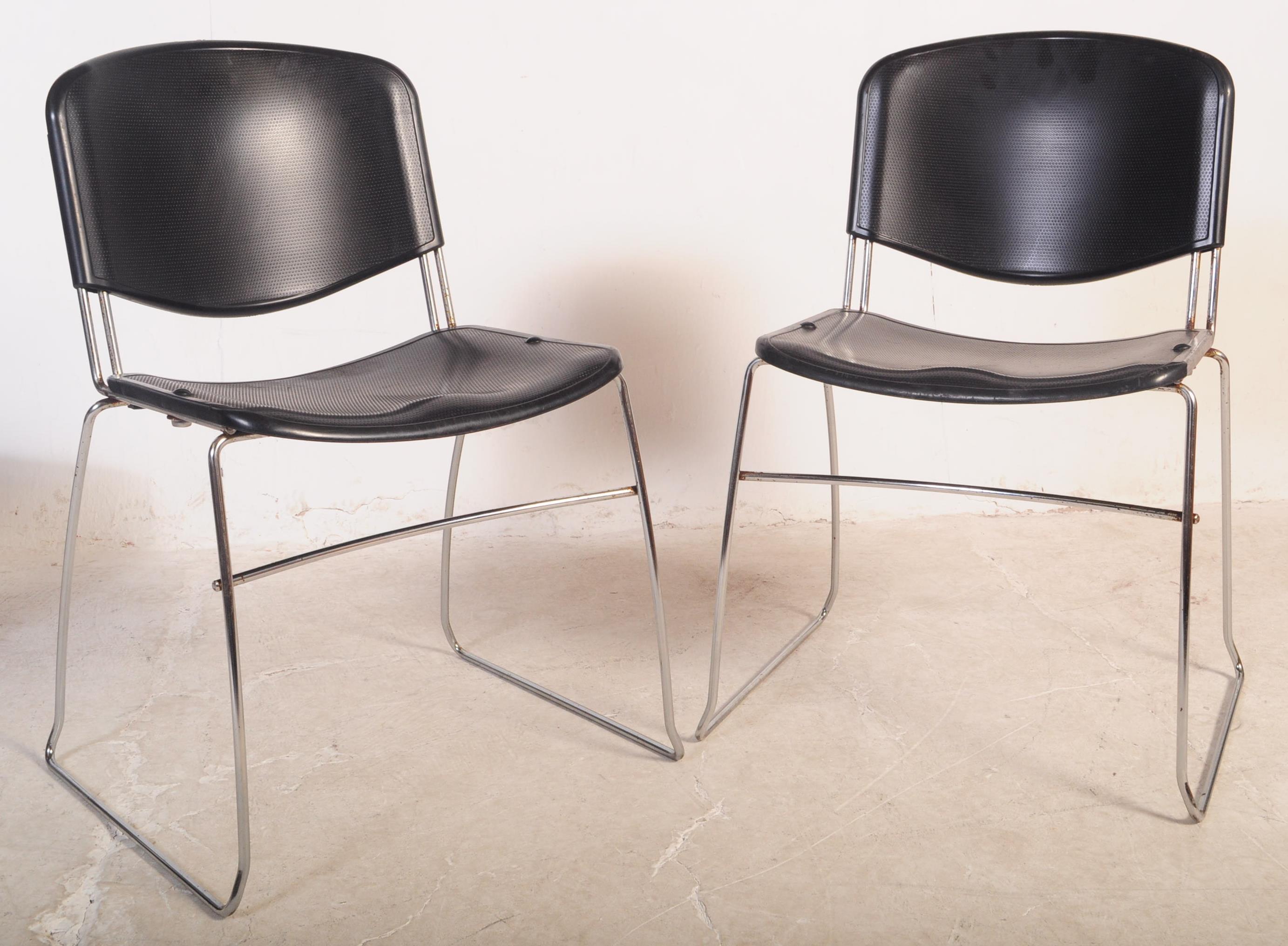 SET OF SEVEN MID 20TH CENTURY ITALIAN NOVAISO CHAIRS - Image 2 of 4